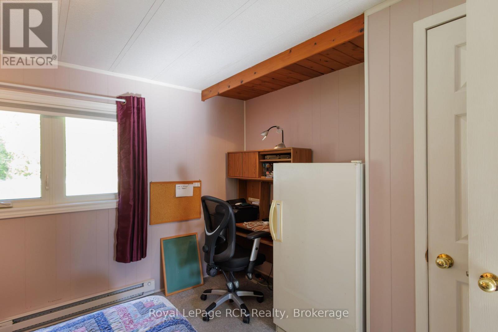 310420 KEMBLE ROCK ROAD - 12