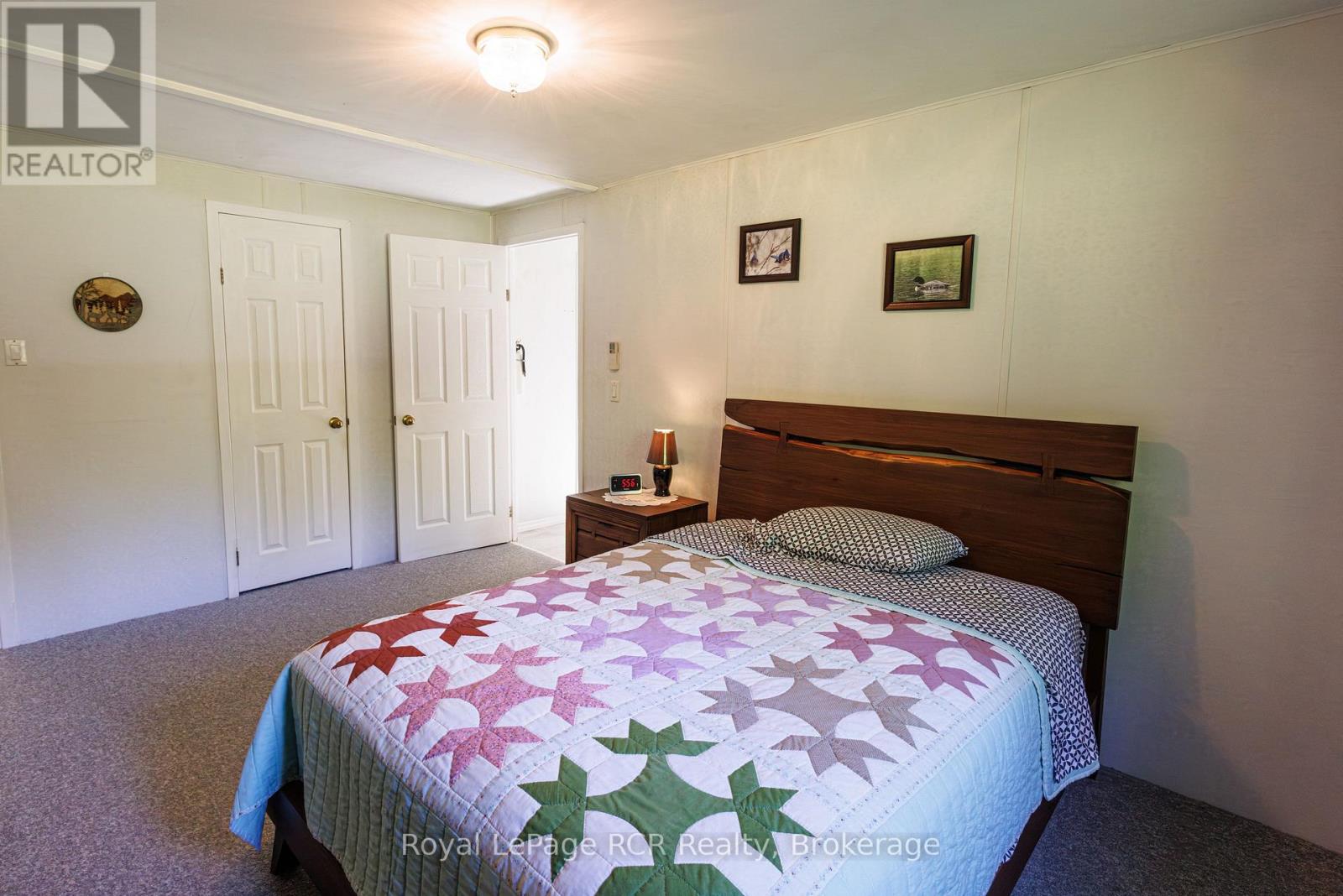 310420 KEMBLE ROCK ROAD - 16