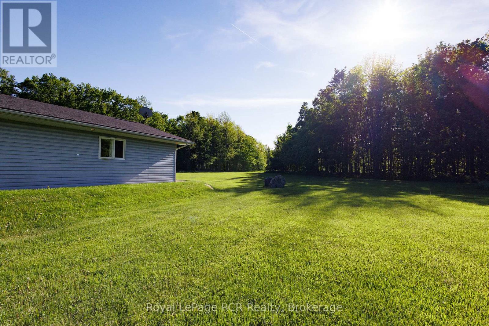 310420 KEMBLE ROCK ROAD - 4