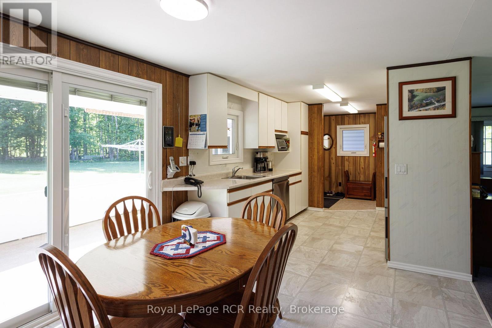 310420 KEMBLE ROCK ROAD - 8