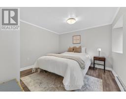 61 Lawnwood Court, Richmond Hill, ON L4C4T1 Photo 24