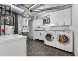 61 Lawnwood Court, Richmond Hill, ON L4C4T1 Photo 34