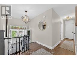 Primary Bedroom - 61 Lawnwood Court, Richmond Hill, ON L4C4T1 Photo 6
