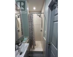 375 Jane Street, Toronto, ON M6S3Z3 Photo 17