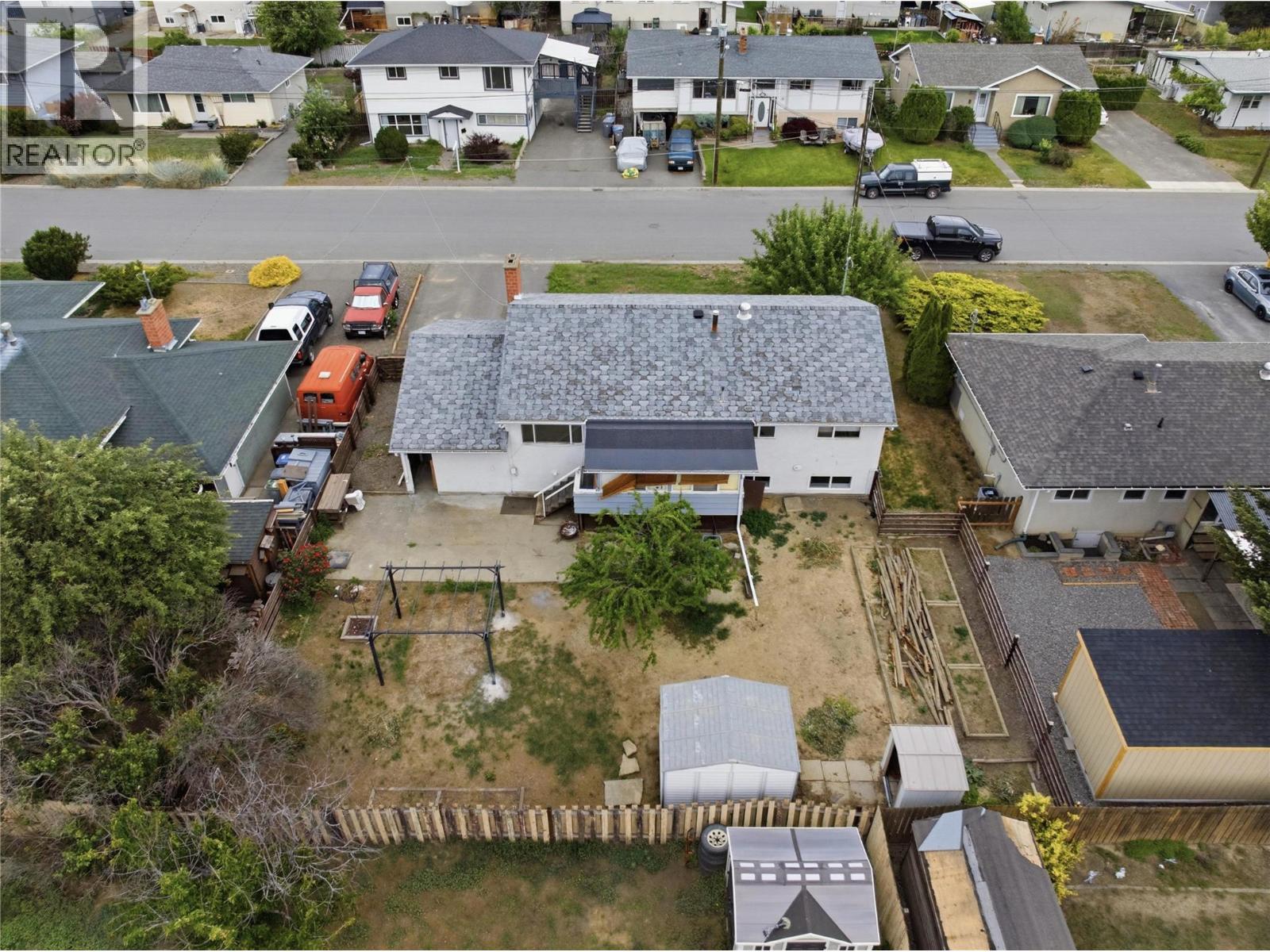 649 Brentwood Avenue - 11