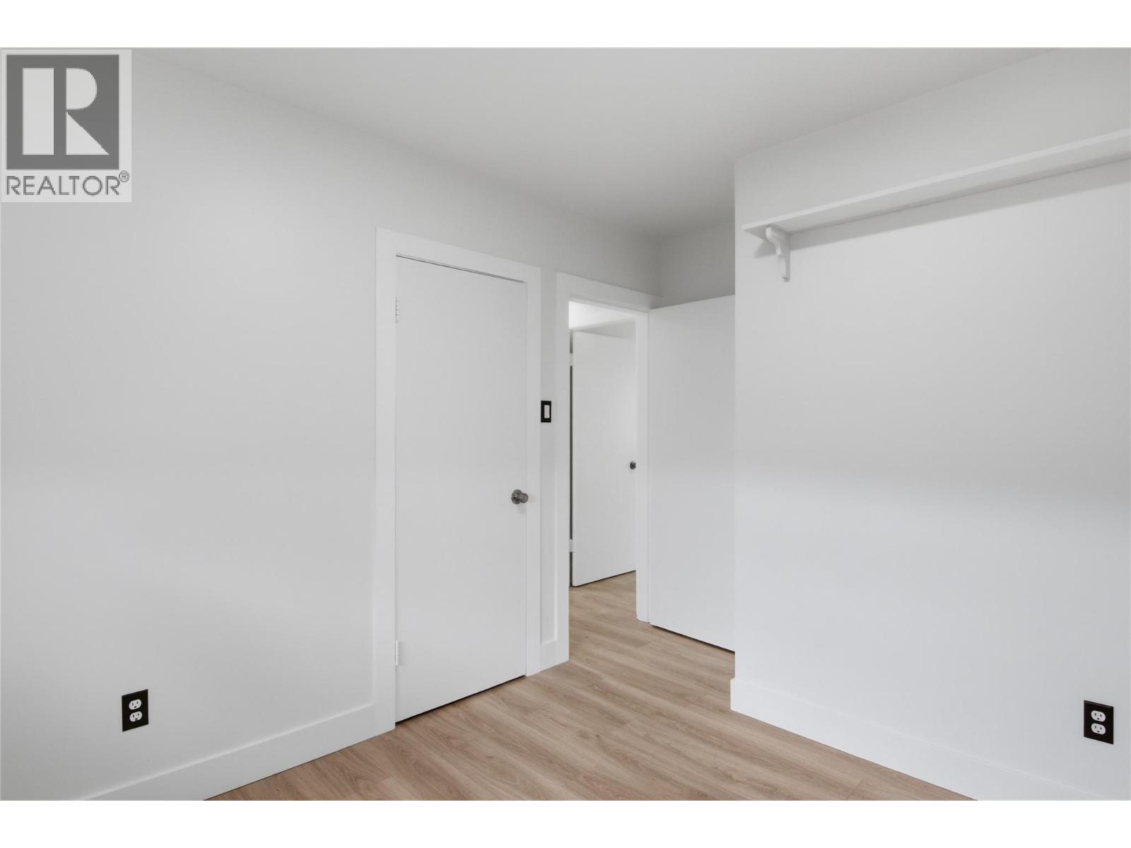 649 Brentwood Avenue - 48