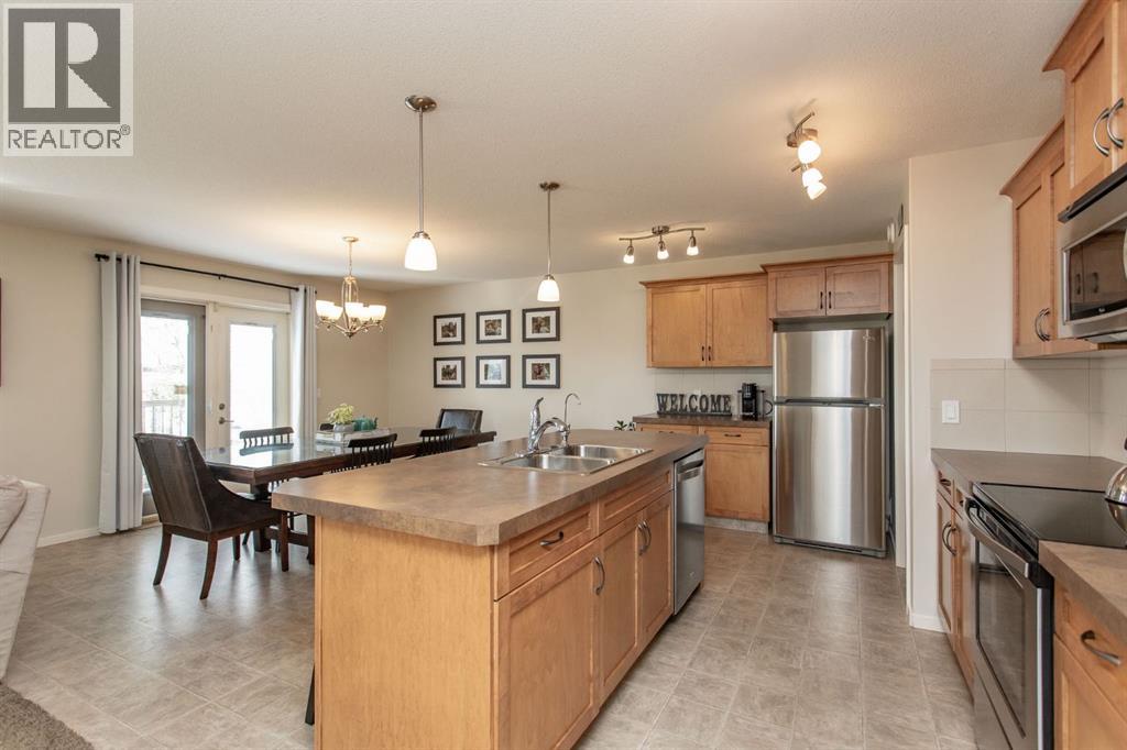 63 Bowman Circle, Sylvan Lake