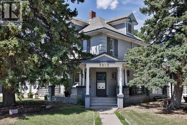 5202 52 Street - photo 2