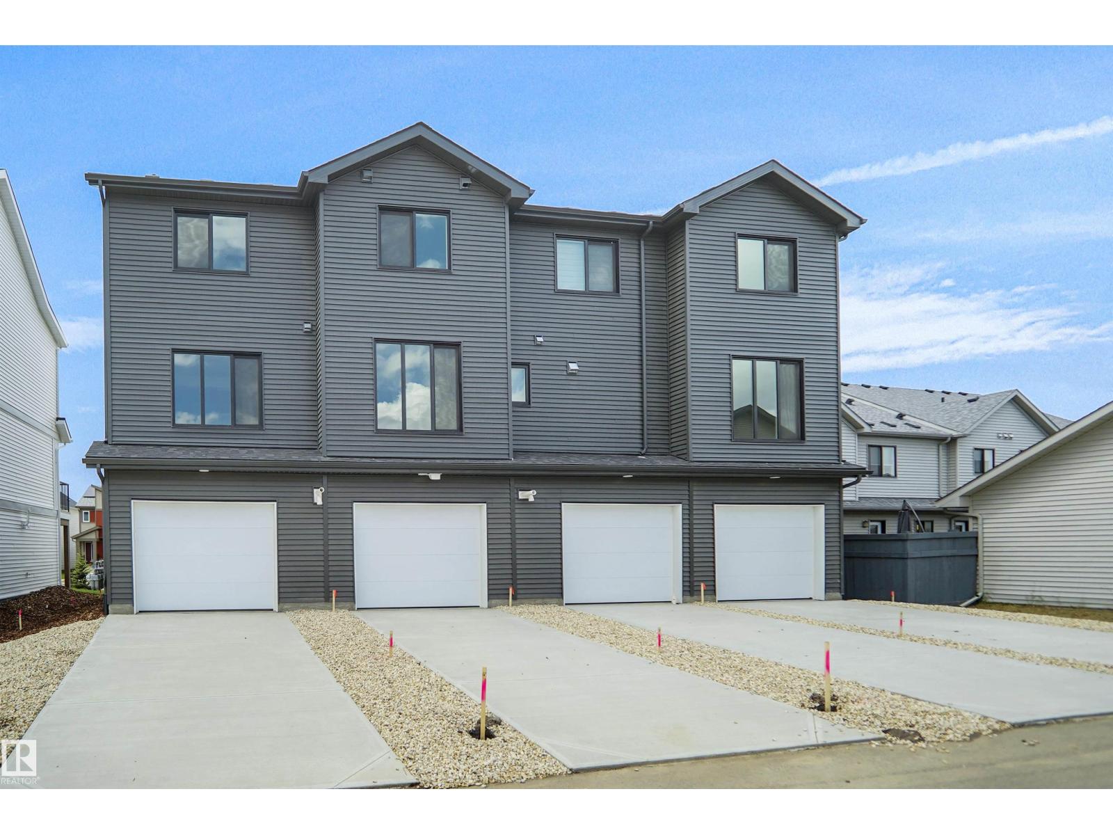 3-1205 Keswick DR SW - 24