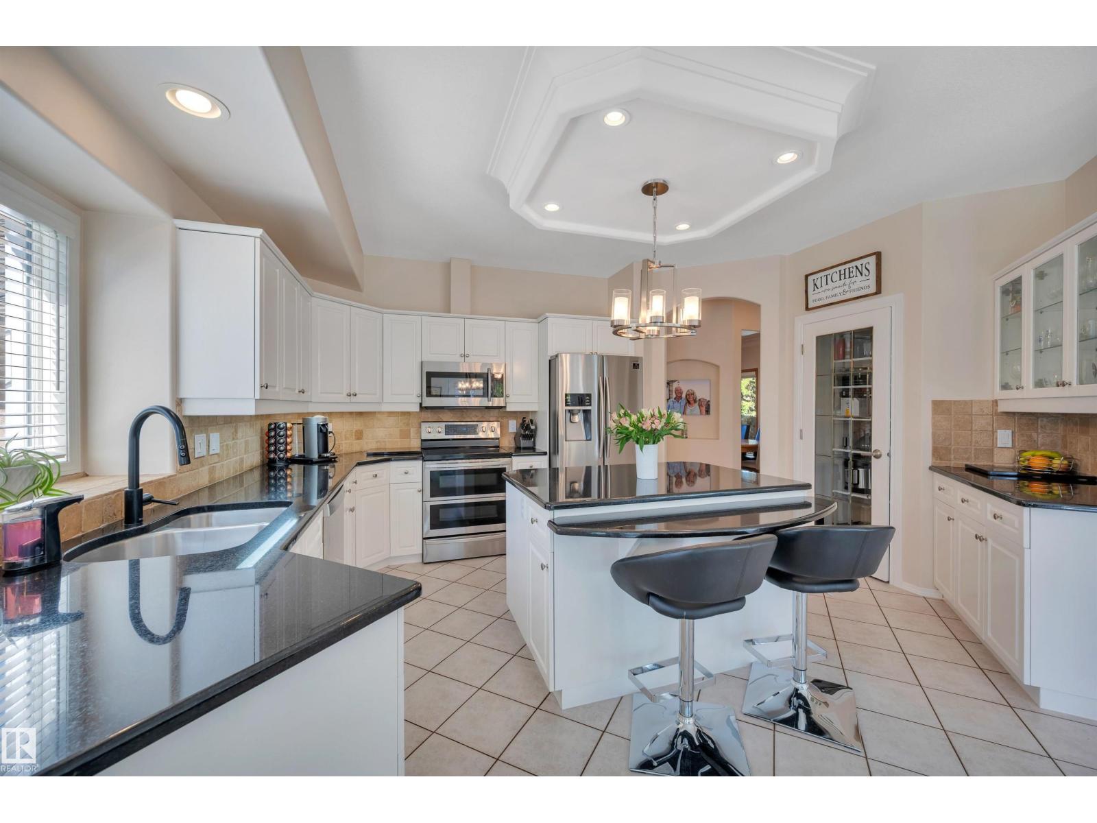 479 ESTATE DR - 11