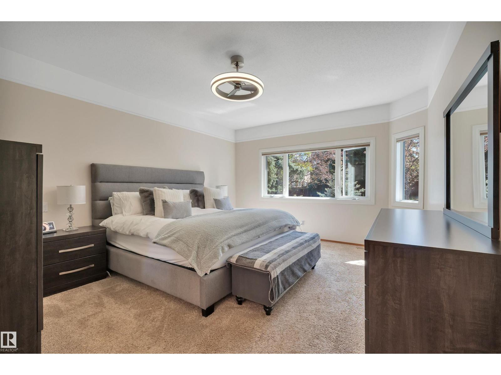 479 ESTATE DR - 23