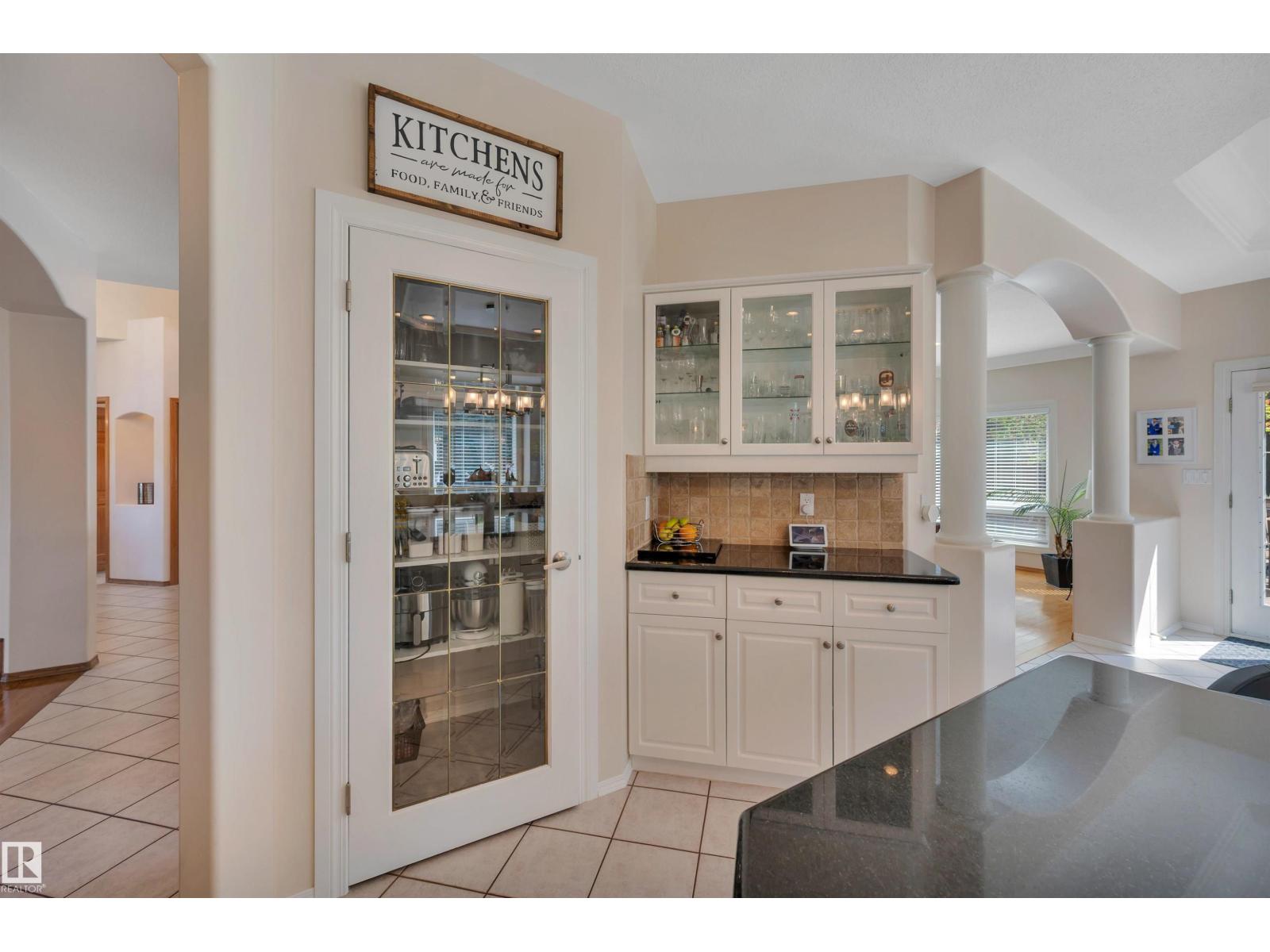 479 ESTATE DR - 15