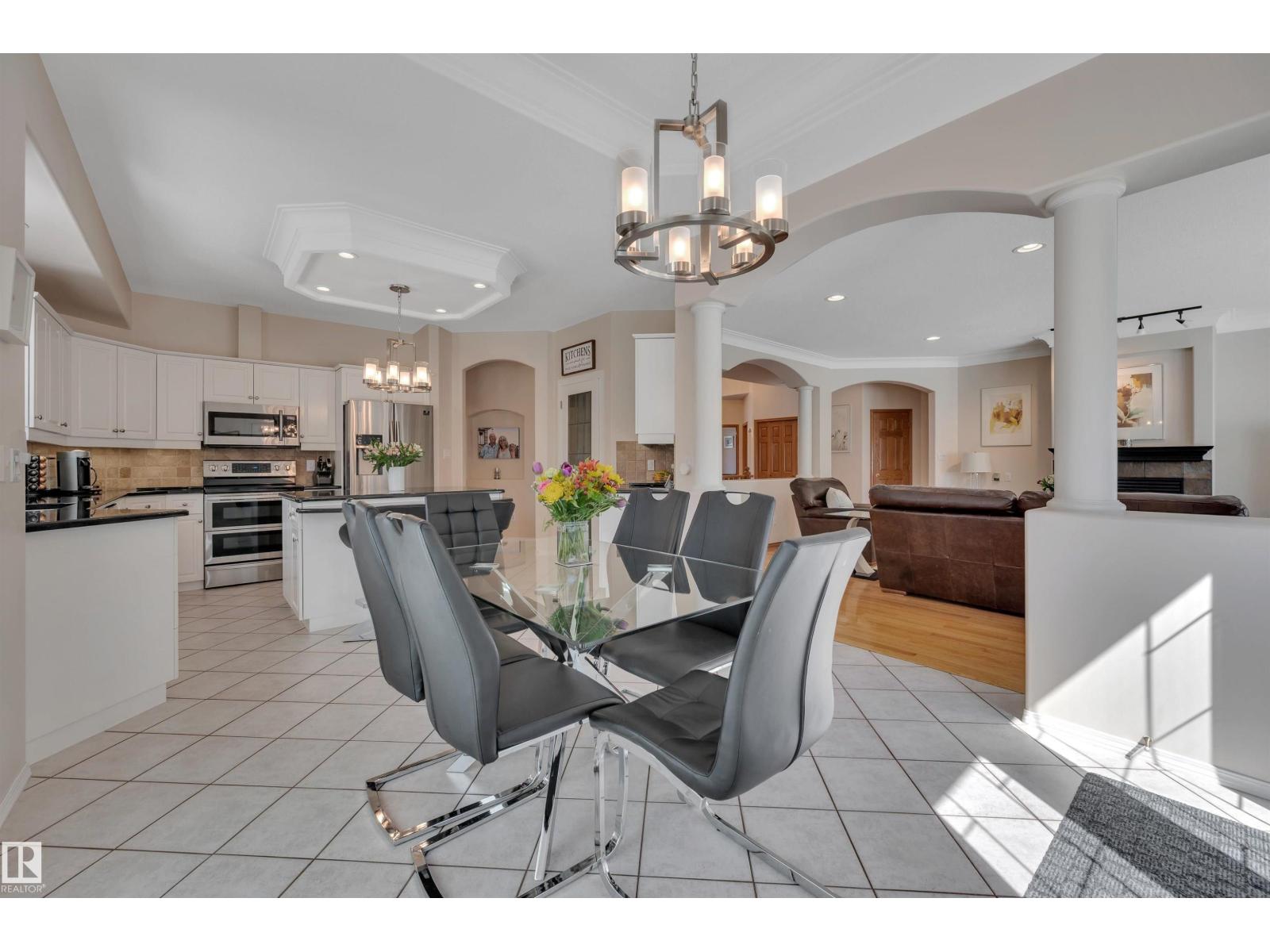 479 ESTATE DR - 16