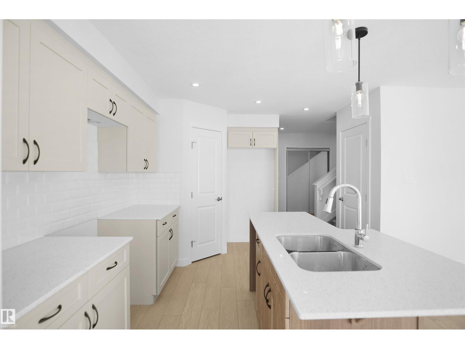 8891 CARSON WY SW - 9