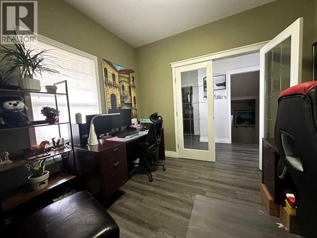 279 Pinnacle Drive — photo 8