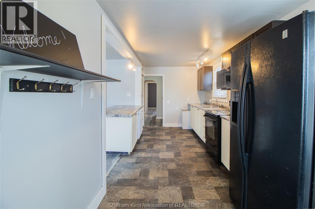 35 Alexandra AVENUE - 3
