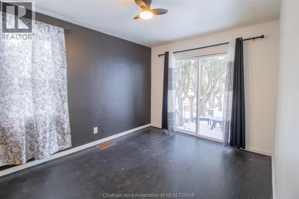 35 Alexandra AVENUE - 12