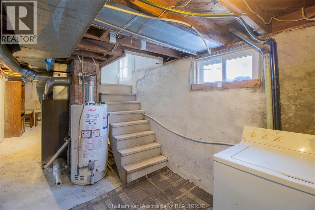 35 Alexandra AVENUE - 16