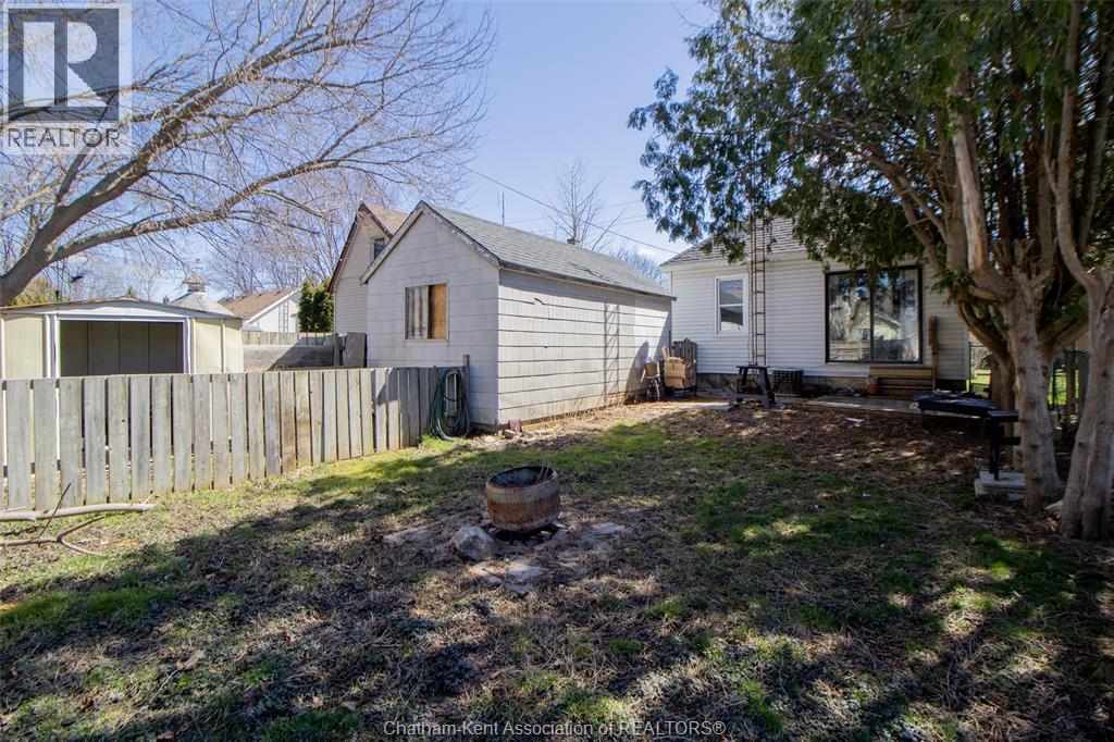 35 Alexandra AVENUE - 21