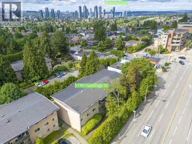 11 5740 HASTINGS STREET, Burnaby