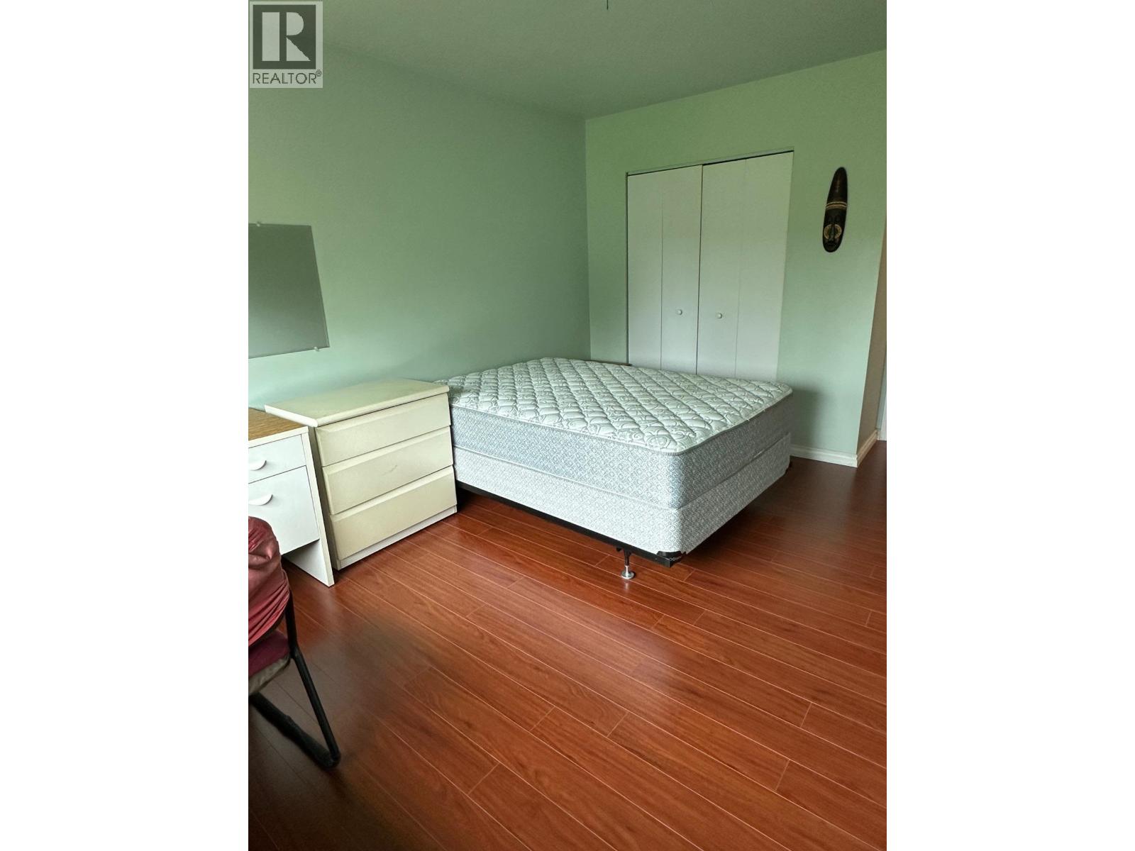 11 5740 HASTINGS STREET, Burnaby