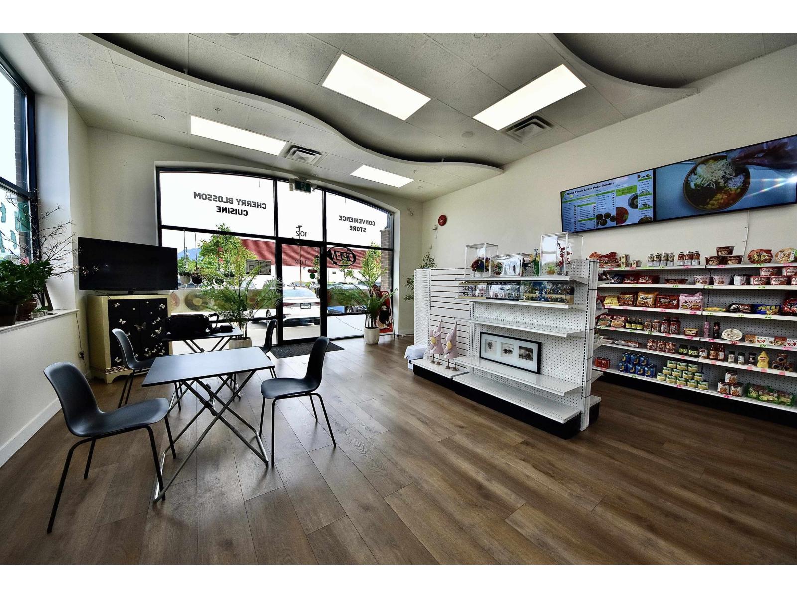 102 7491 VEDDER ROAD, Sardis West Vedder, Chilliwack