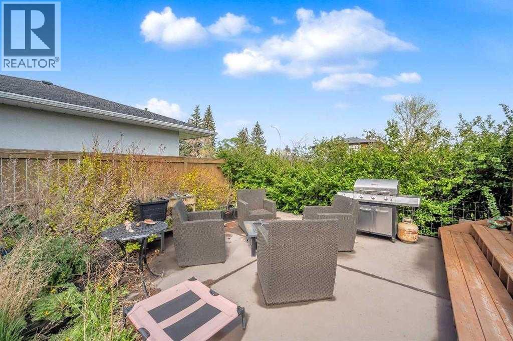 3143 45 Street SW — photo 35