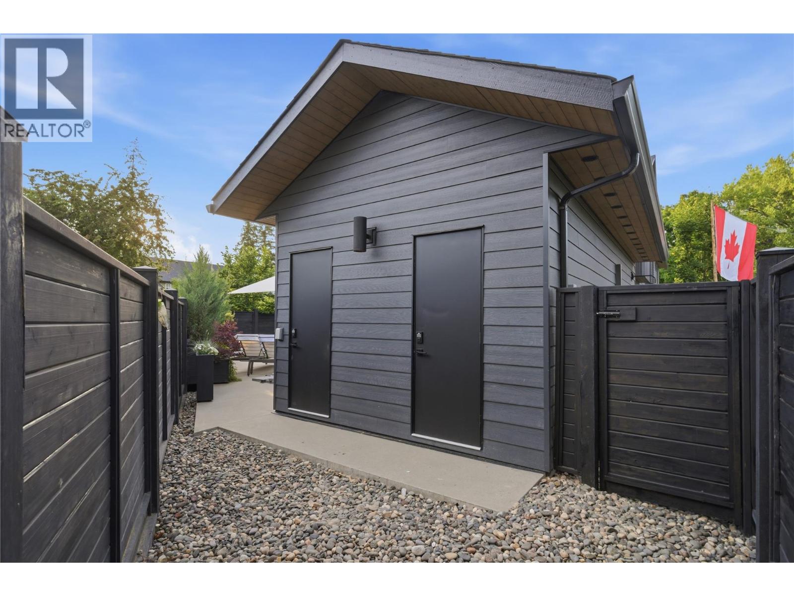  267 Lake Avenue, Kelowna