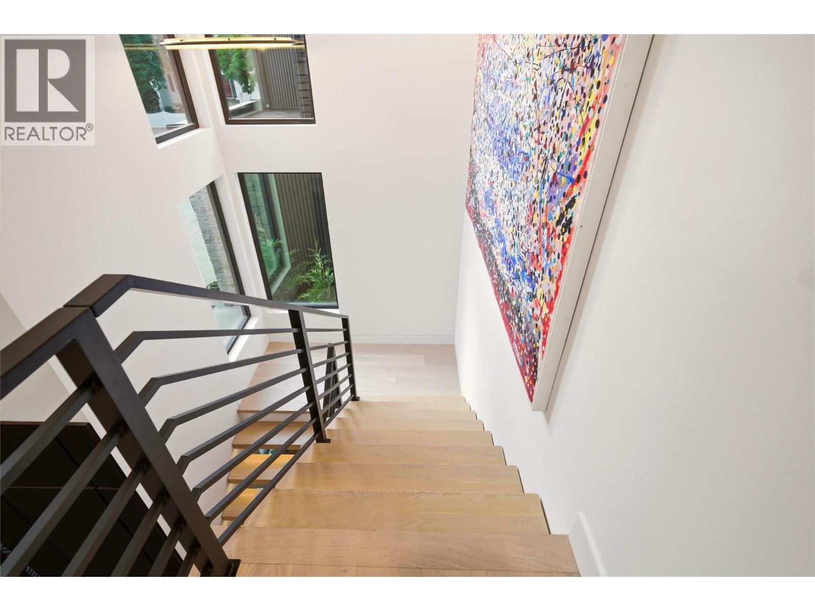  267 Lake Avenue, Kelowna