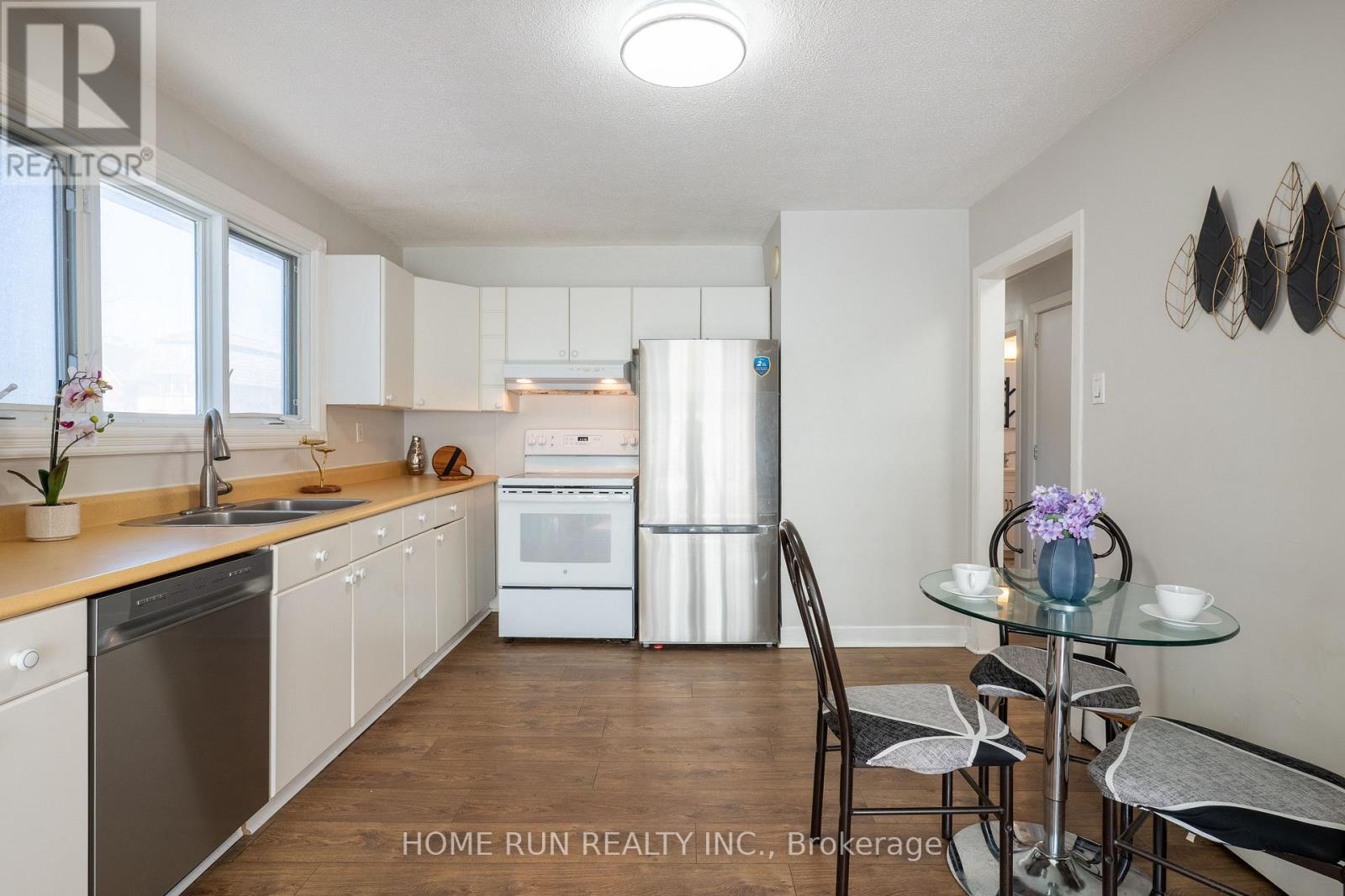 313 SAVARD AVENUE S - 13