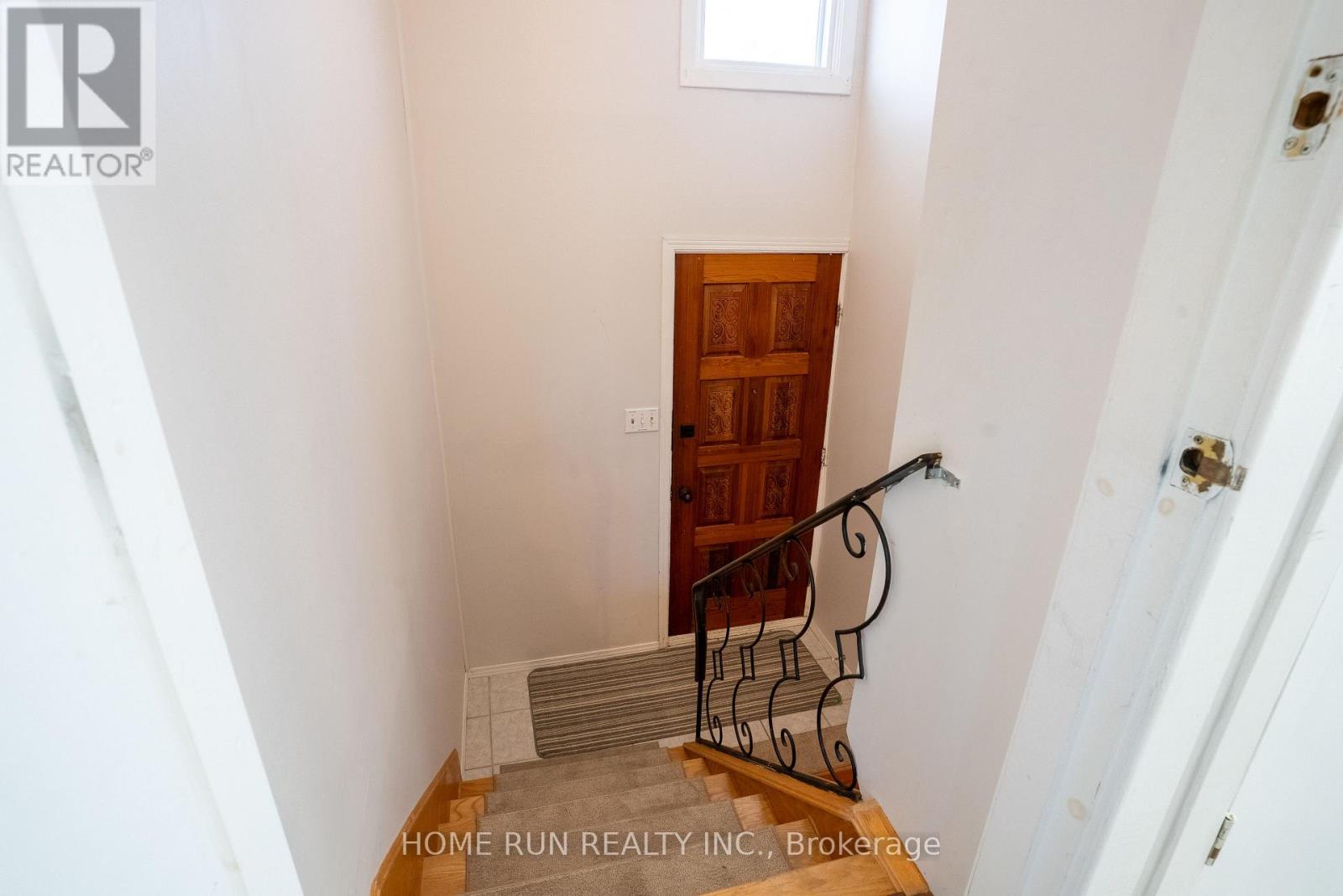313 SAVARD AVENUE S - 25
