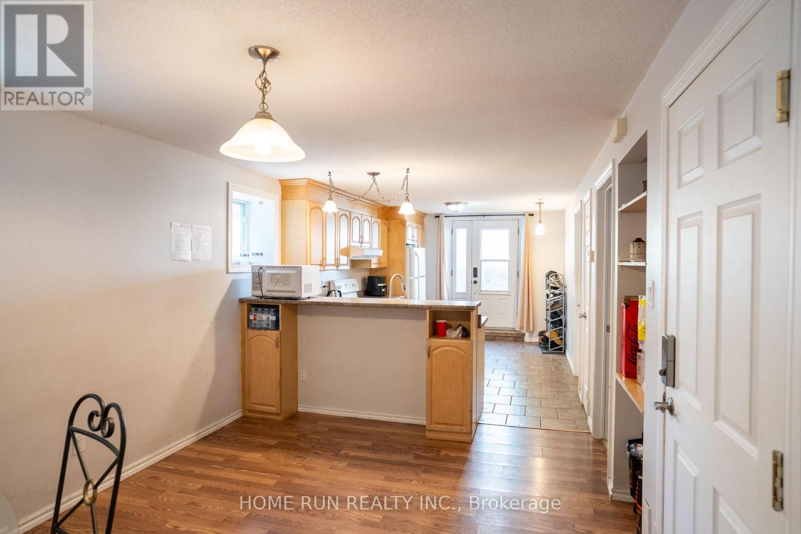 313 SAVARD AVENUE S - 35
