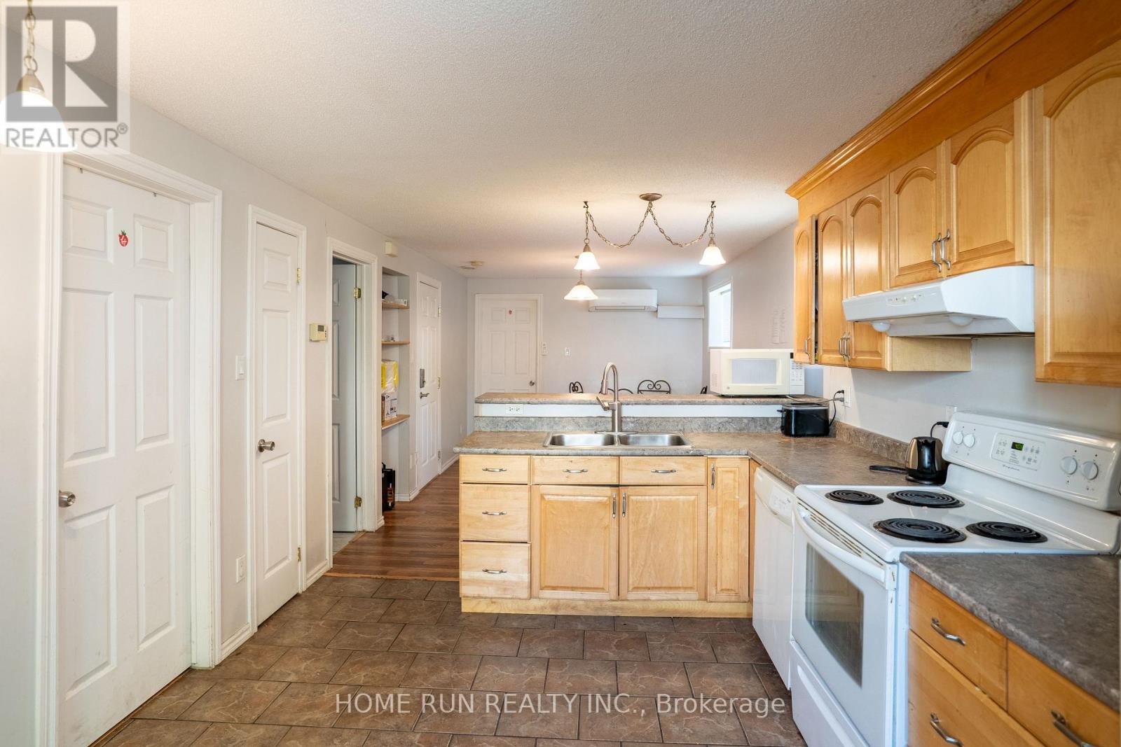 313 SAVARD AVENUE S - 37