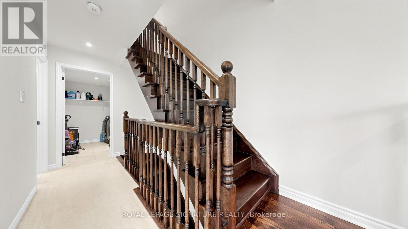 #10 35 HERON PARK PLACE - Image 25