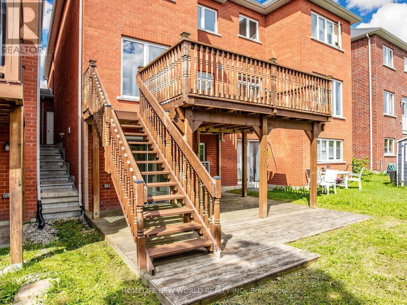 41 NAPANEE STREET - 38