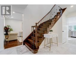 167 Covent Crescent, Aurora, ON L4G6P9 Photo 14