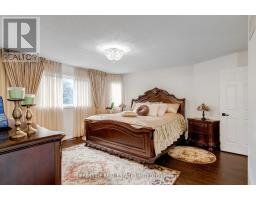 167 Covent Crescent, Aurora, ON L4G6P9 Photo 16
