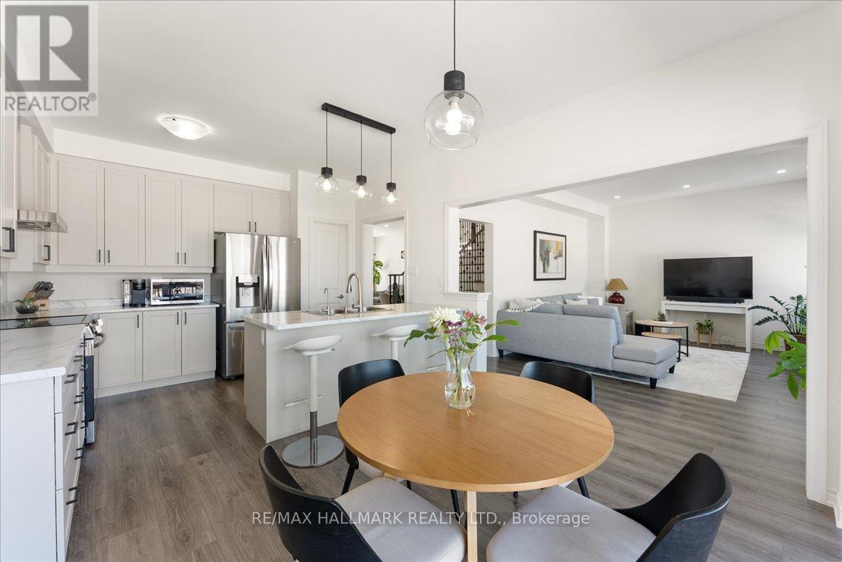 106 REA DRIVE - 15