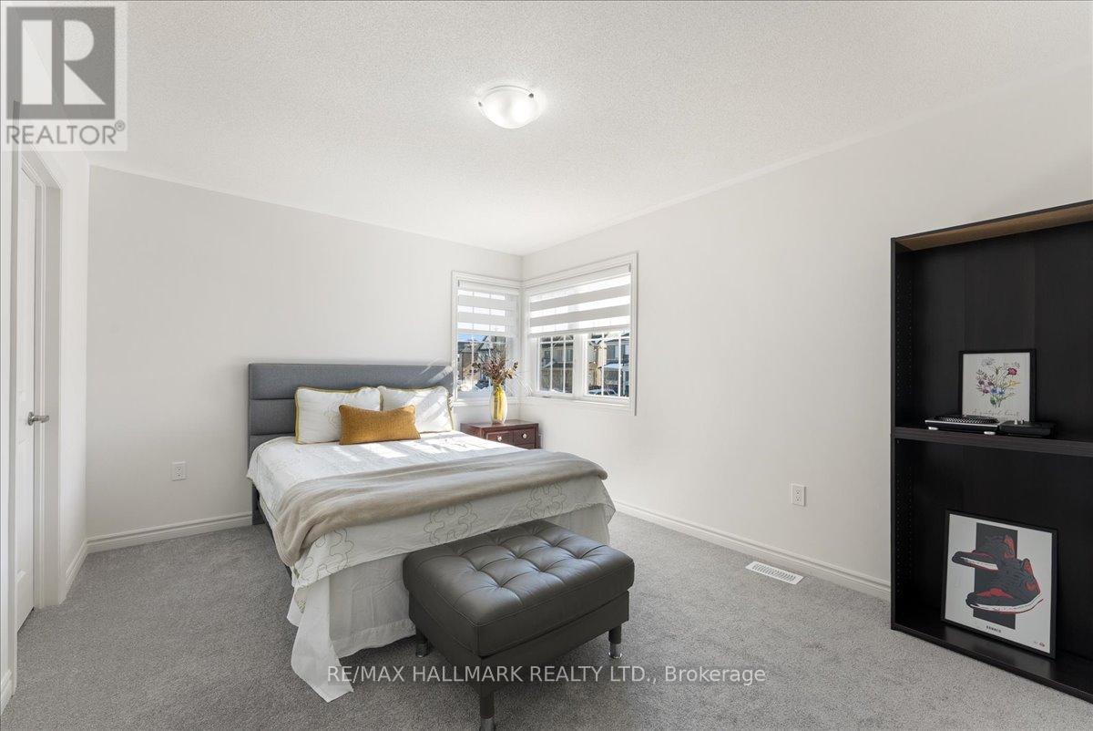 106 REA DRIVE - 29