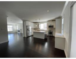 73 16458 23a Avenue, Surrey, BC V3Z0L9 Photo 11