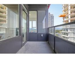 1612 10626 City Parkway, Surrey, BC V3T0S3 Photo 18