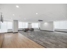 1612 10626 City Parkway, Surrey, BC V3T0S3 Photo 21