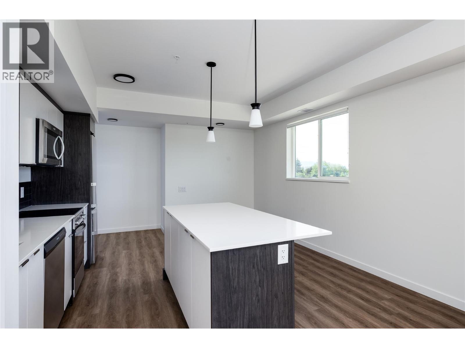 #401 615 Rutland N Road - 5