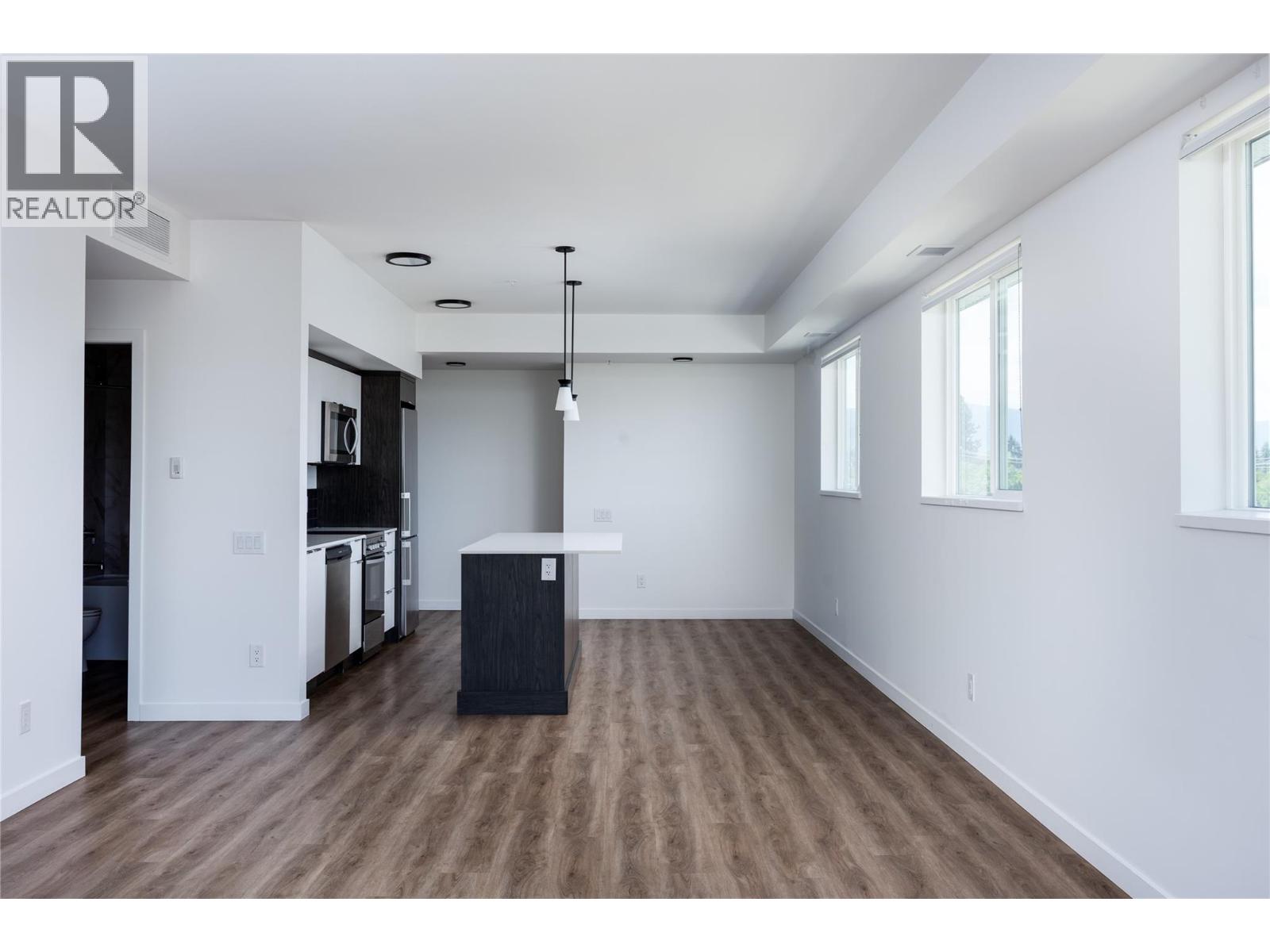 #401 615 Rutland N Road - 8