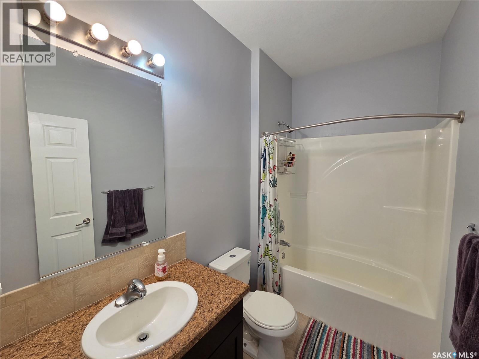Unit #4 Ruckle ROAD — photo 11