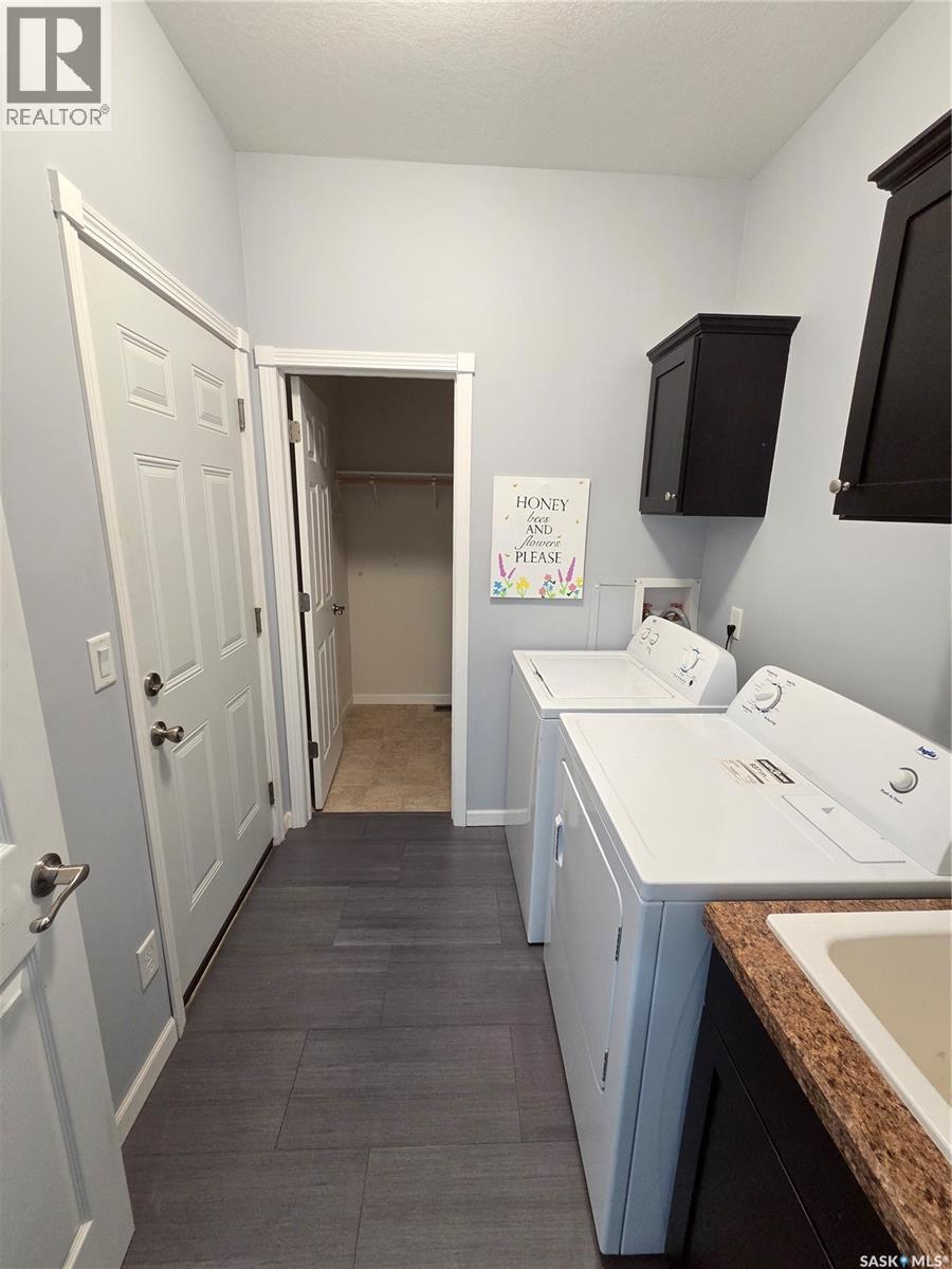 Unit #4 Ruckle ROAD — photo 6