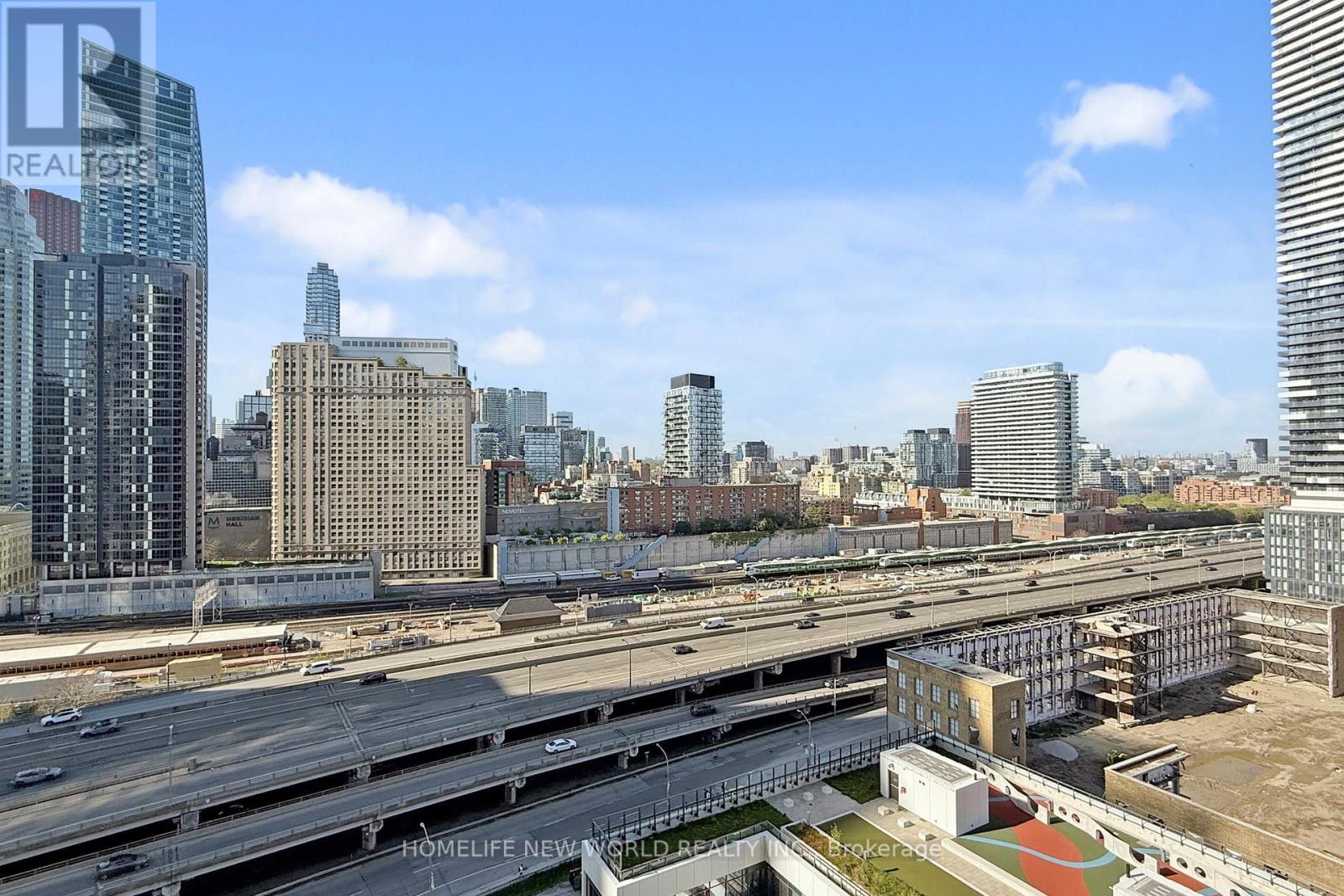 #1504 28 FREELAND STREET - 36