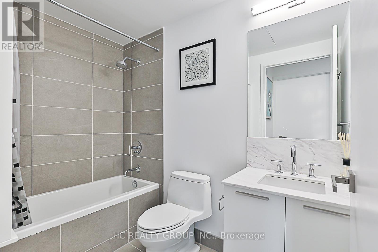 #3912 3 GLOUCESTER STREET - 11