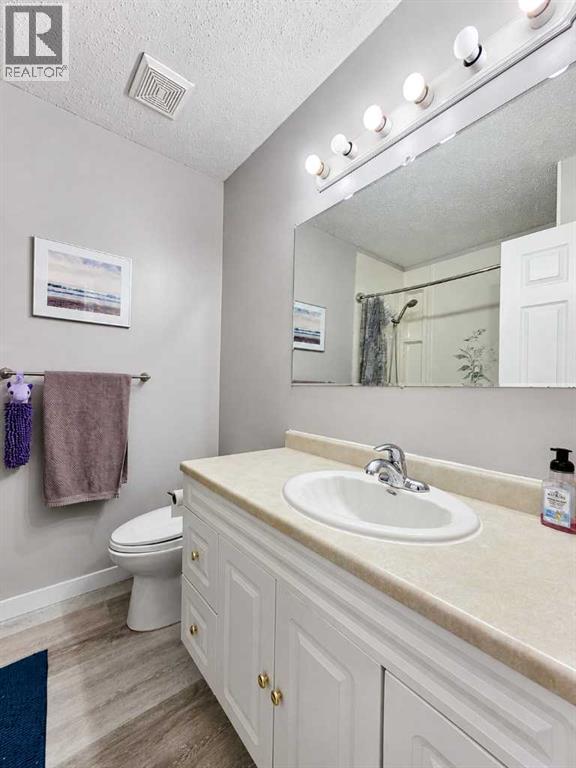 10638 Shand Avenue — photo 9