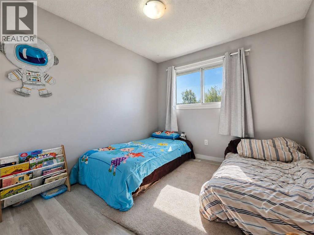 10638 Shand Avenue — photo 13